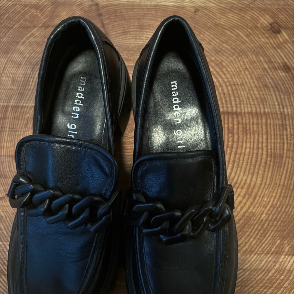Madden Girl Classic Black Loafers with Chain Detail